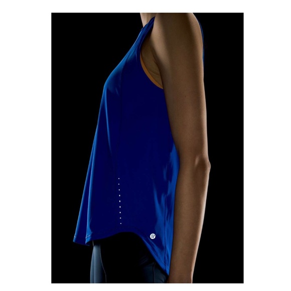 Lululemon Sculpt Tank Top - Picture 4 of 9
